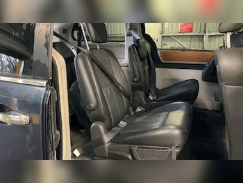 Used Chrysler Grand Voyager 2009 for sale - 77230626: Photo