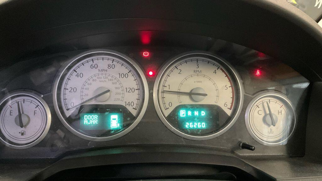 Used Chrysler Grand Voyager 2009 for sale - 77230626: Photo 5