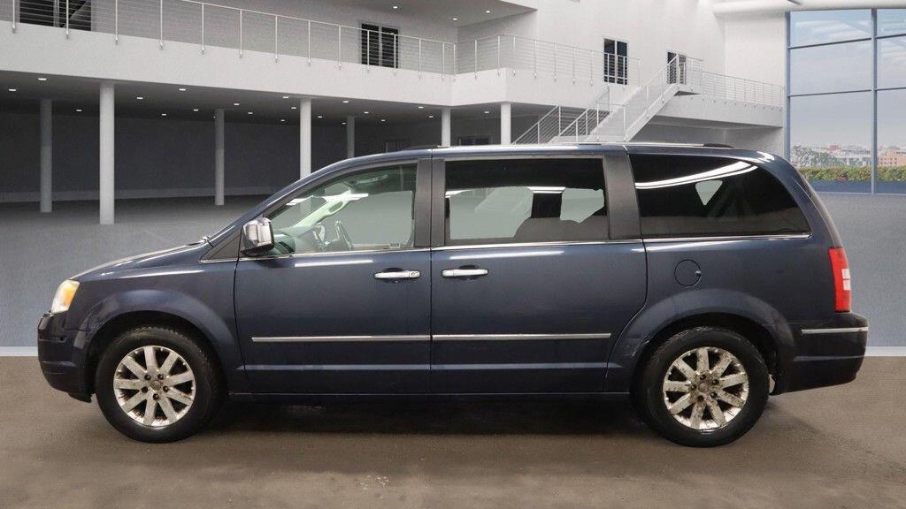 Used Chrysler Grand Voyager 2009 for sale - 77230626: Photo 9