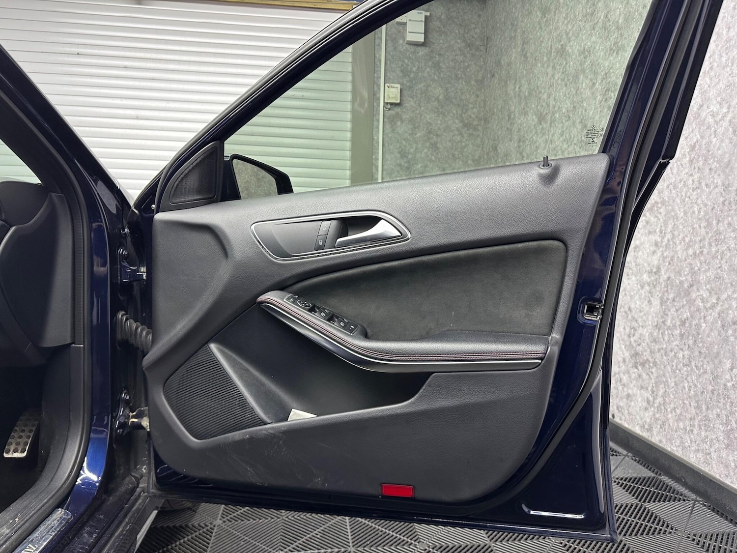 Used Mercedes-Benz A-Class for sale - 77824207: Photo 16