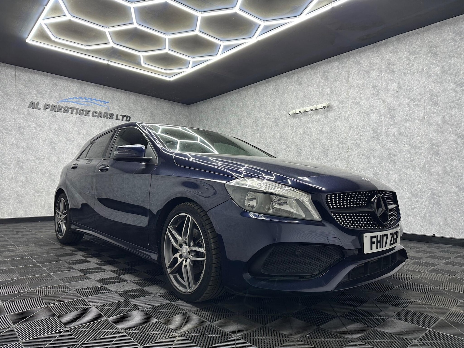 Used Mercedes-Benz A-Class for sale - 77824207: Photo 5