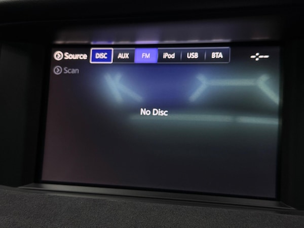 Used Infiniti Q30 2017 for sale - 75720381: Photo 9