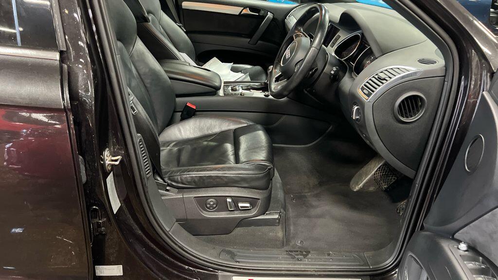 Used Audi Q7 2013 for sale - 77574083: Photo 2