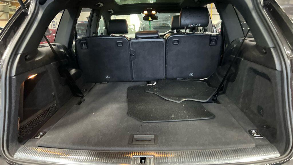 Used Audi Q7 2013 for sale - 77574083: Photo 8