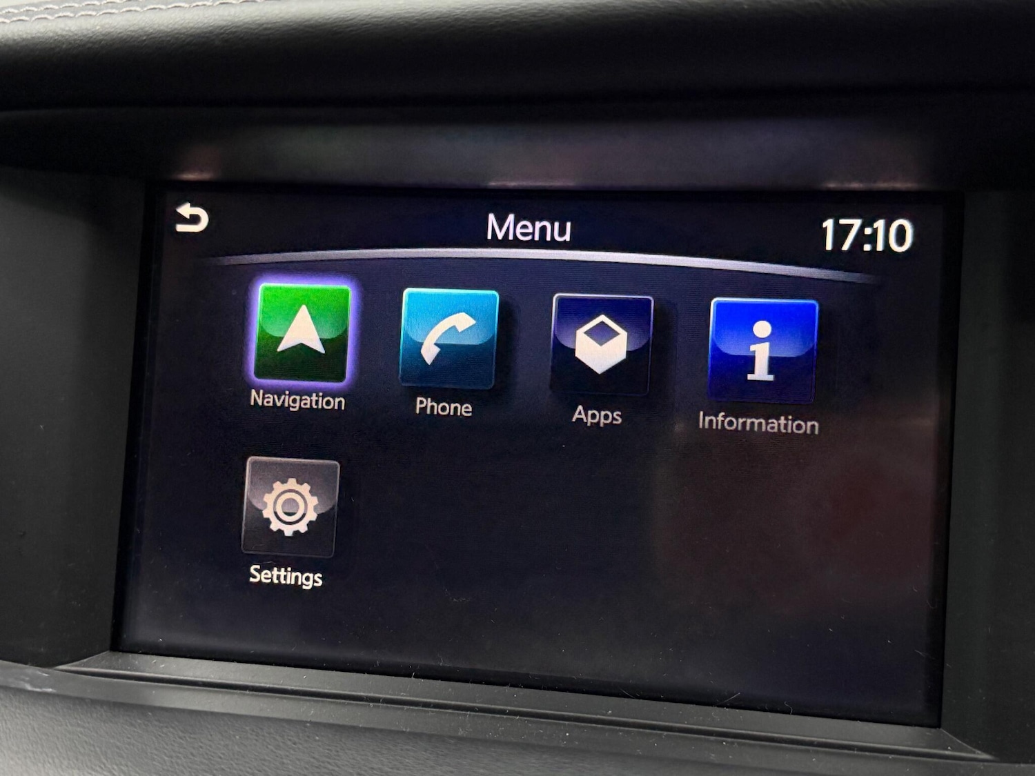 Used Infiniti QX30 2018 for sale - 78058957: Photo 12