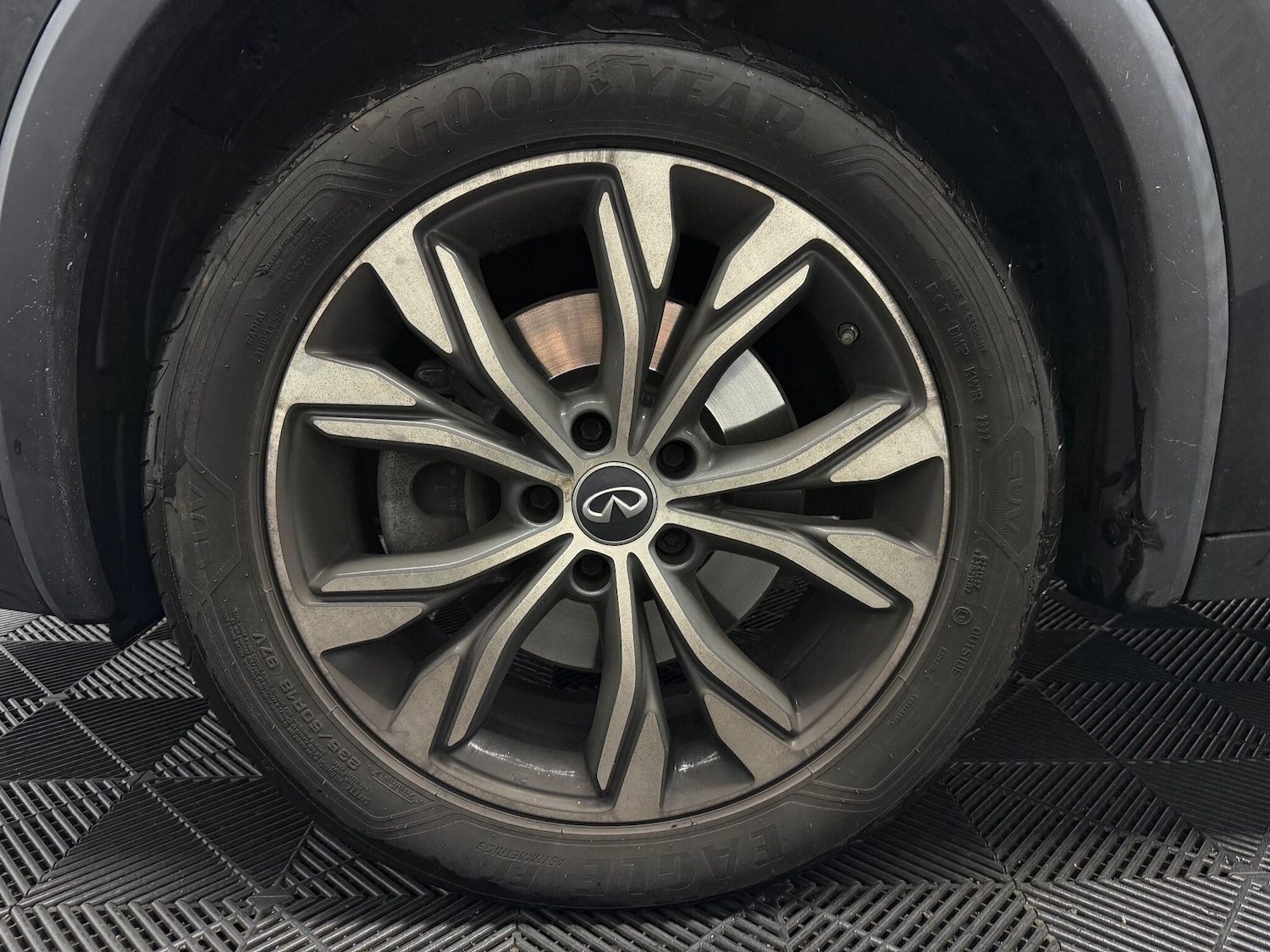 Used Infiniti QX30 2018 for sale - 78058957: Photo 24