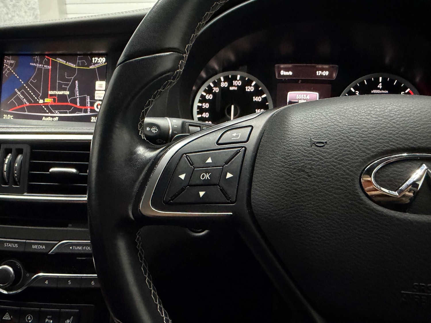 Used Infiniti QX30 2018 for sale - 78058957: Photo 7