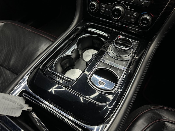 Used Jaguar XJ 2016 for sale - 73487257: Photo 16
