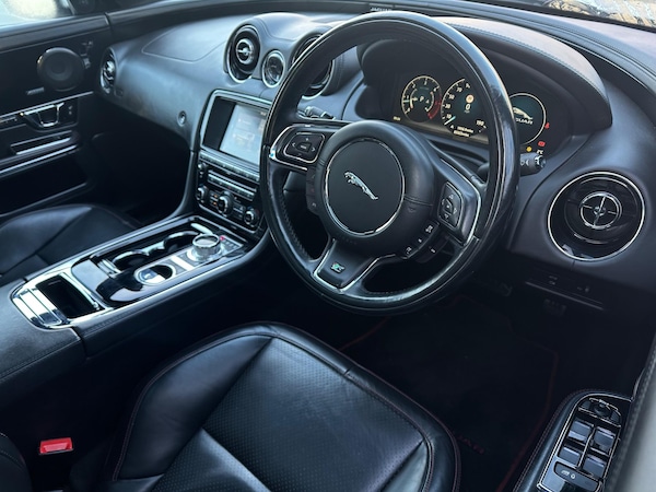 Used Jaguar XJ 2016 for sale - 73487257: Photo 17
