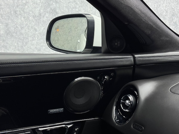Used Jaguar XJ 2016 for sale - 73487257: Photo 21