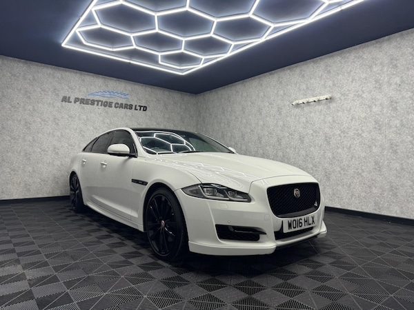 Used Jaguar XJ 2016 for sale - 73487257: Photo 33