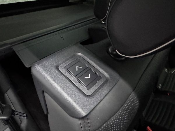 Used Land Rover Discovery 2017 for sale - 74686866: Photo 38