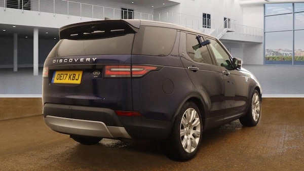 Used Land Rover Discovery 2017 for sale - 74686866: Photo 4