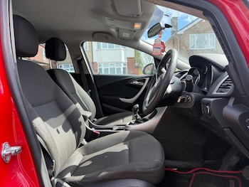 Used Vauxhall Astra 2011 for sale - 78214545: Photo