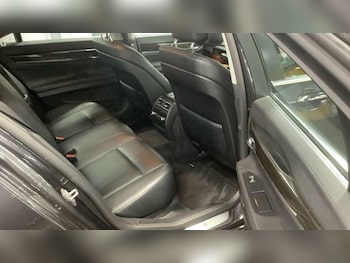 Used BMW 7 Series 2011 for sale - 77215703: Photo