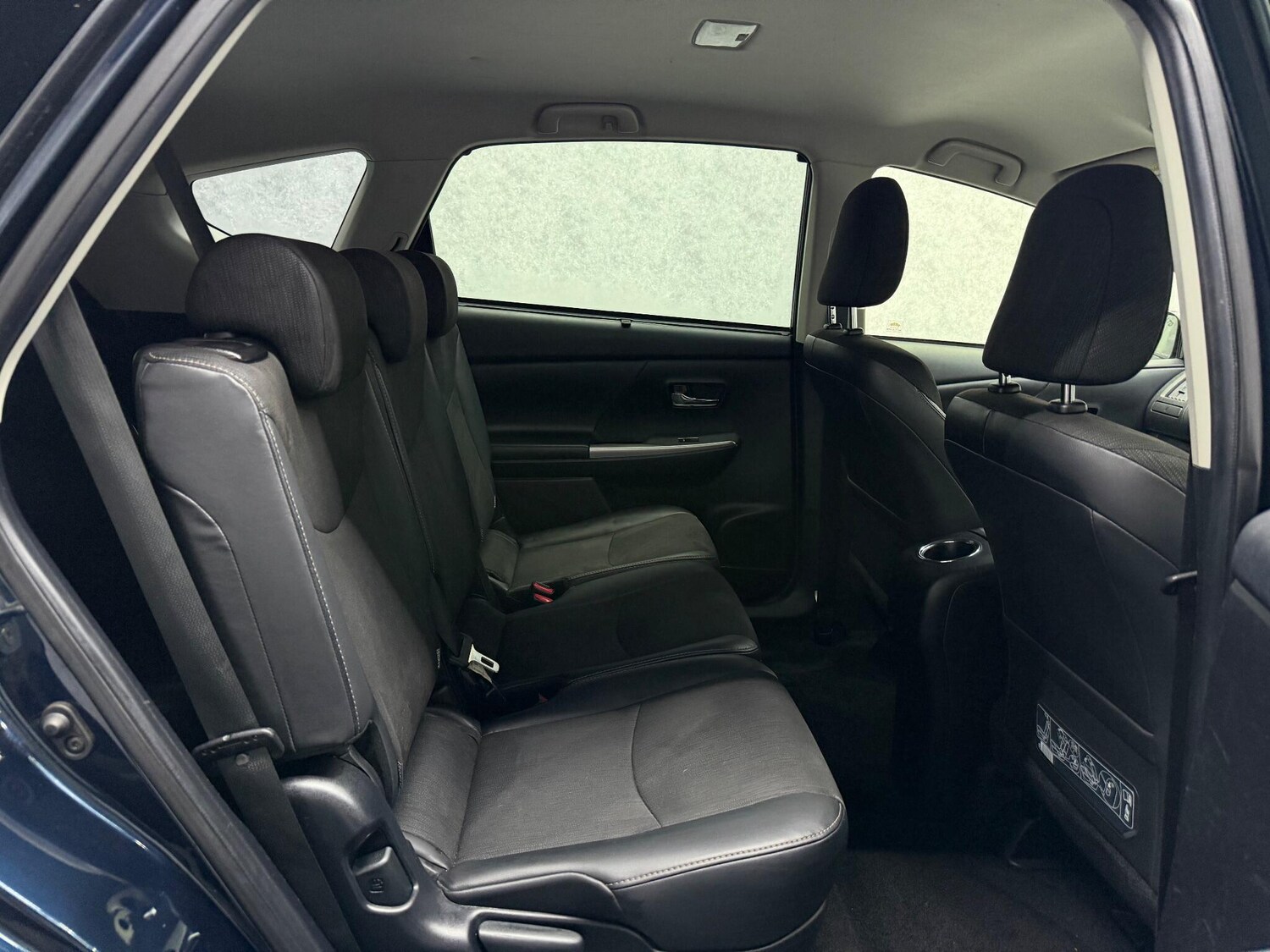 Used Toyota Prius+ 2019 for sale - 78058396: Photo 6