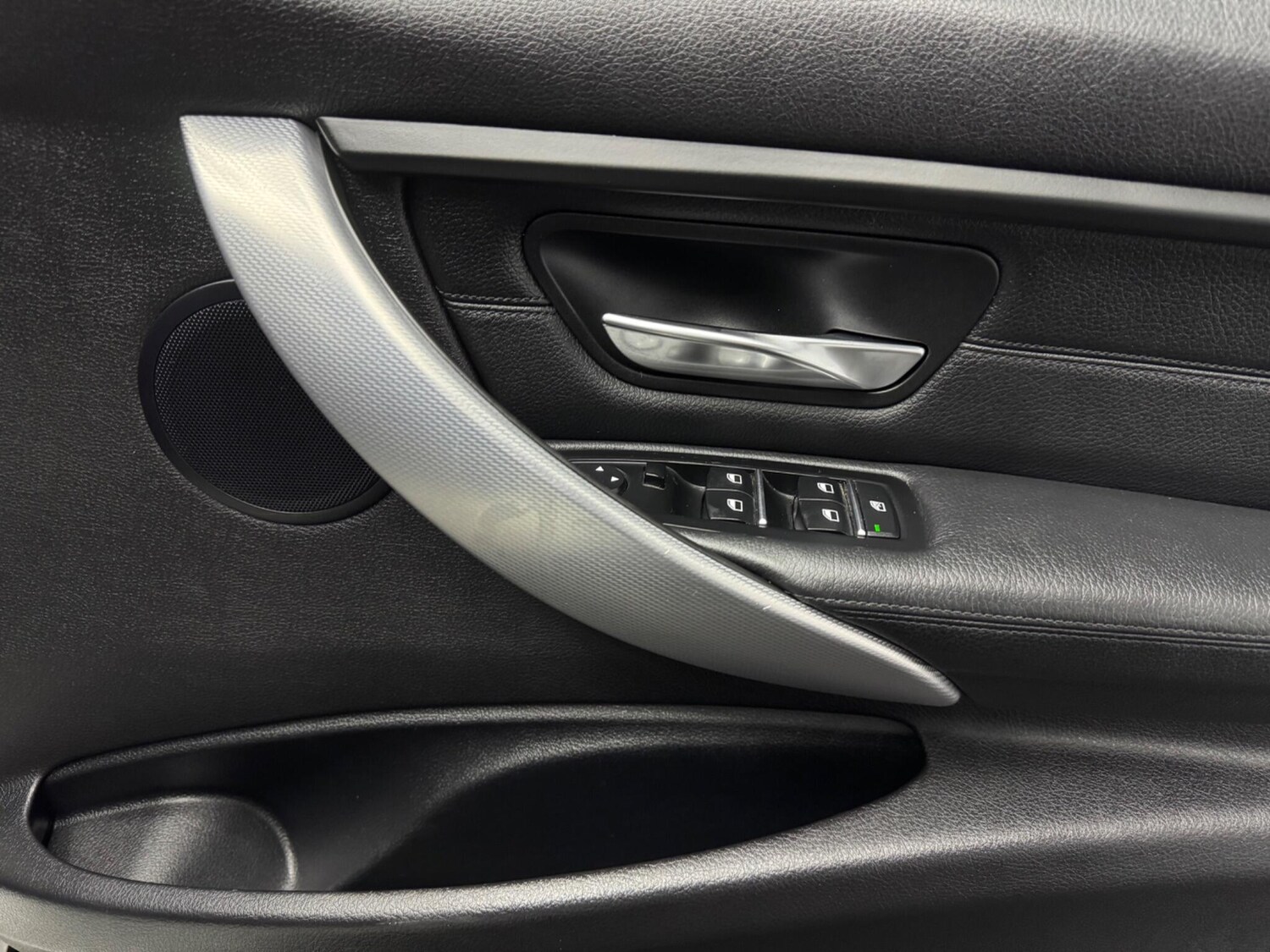 Used BMW 3 Series for sale - 78057774: Photo 25