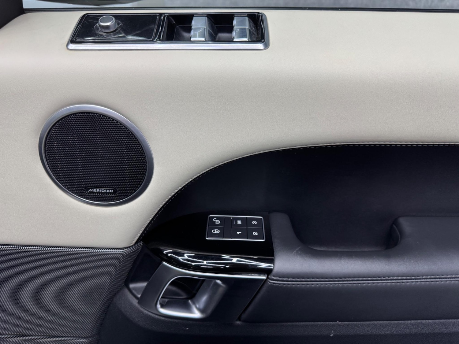 Used Land Rover Range Rover Sport 2019 for sale - 77162927: Photo 31