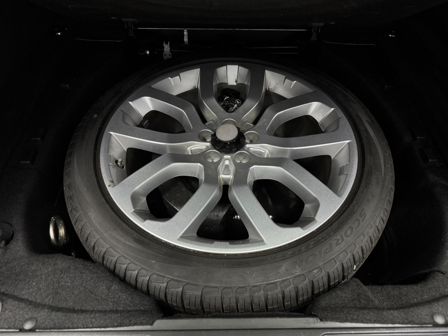 Used Land Rover Range Rover Sport 2019 for sale - 77162927: Photo 43