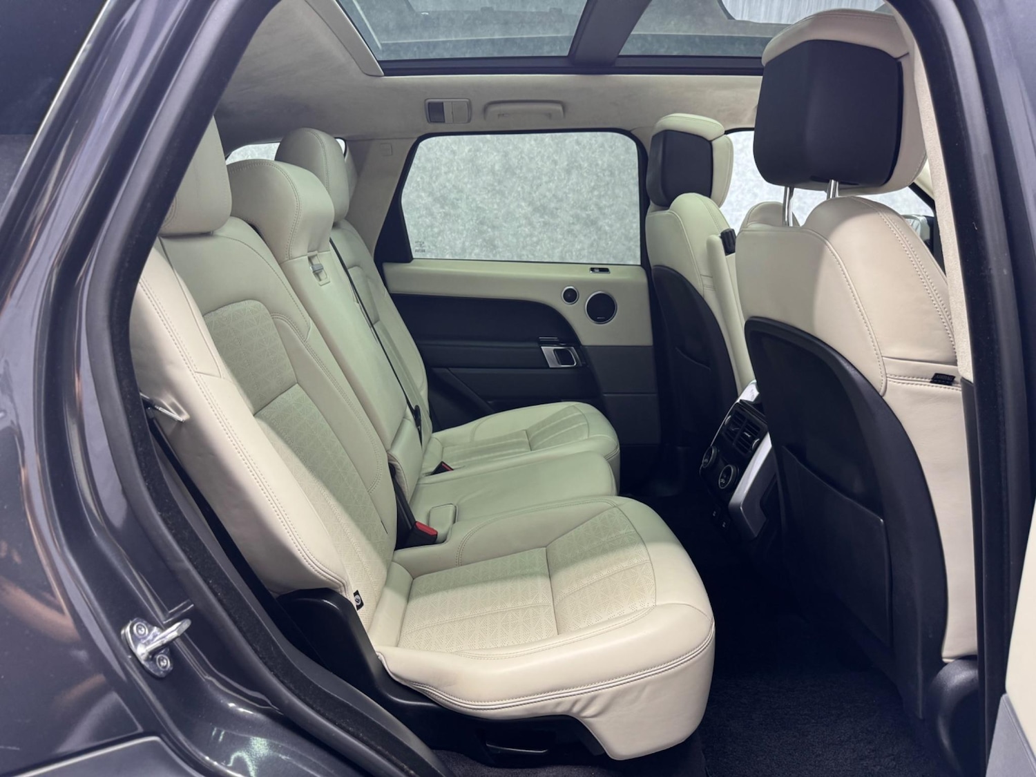 Used Land Rover Range Rover Sport 2019 for sale - 77162927: Photo 8