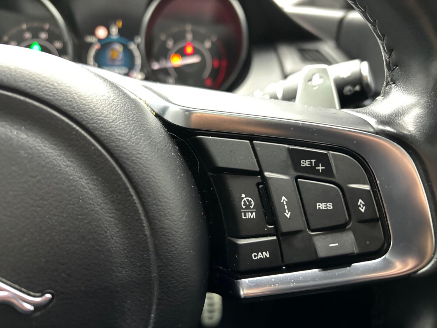 Used Jaguar E-Pace 2017 for sale - 78058864: Photo 18