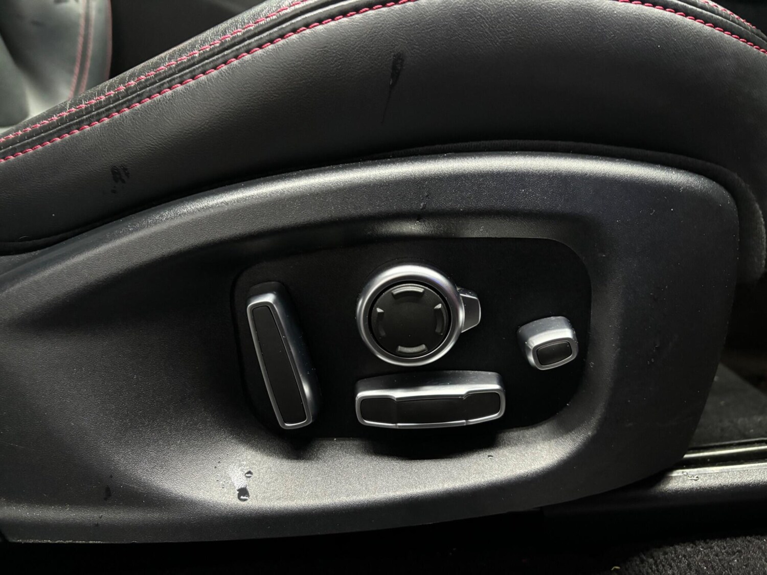 Used Jaguar E-Pace 2017 for sale - 78058864: Photo 27