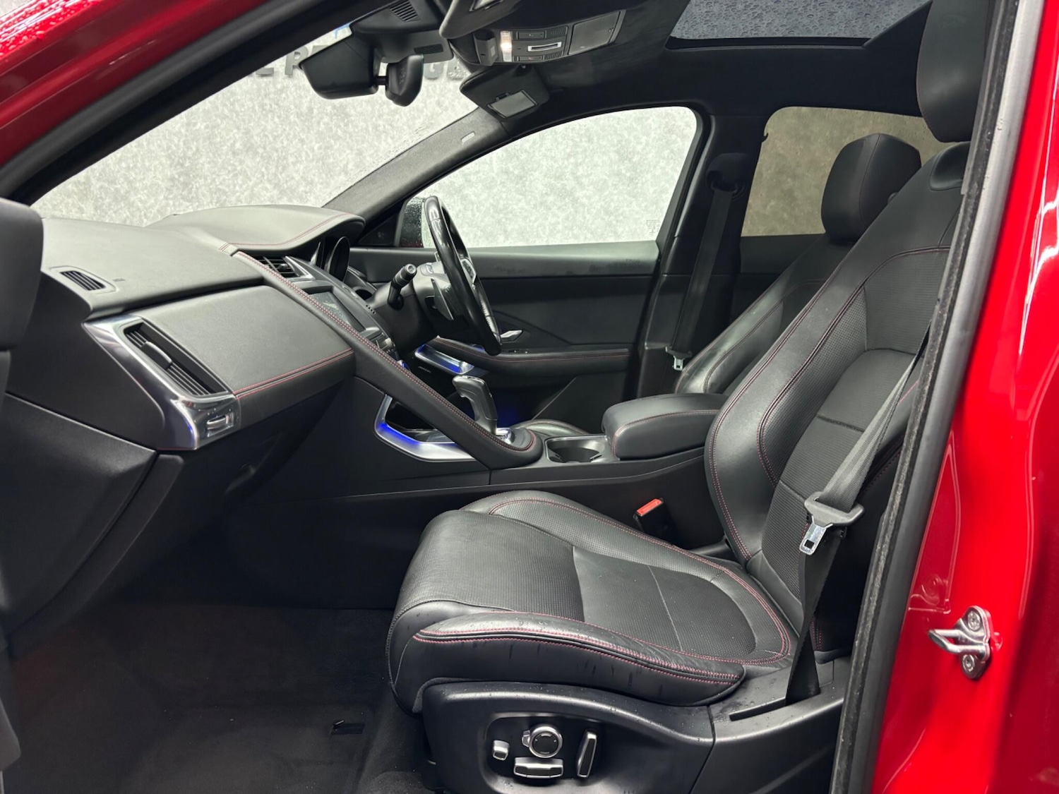 Used Jaguar E-Pace 2017 for sale - 78058864: Photo 3