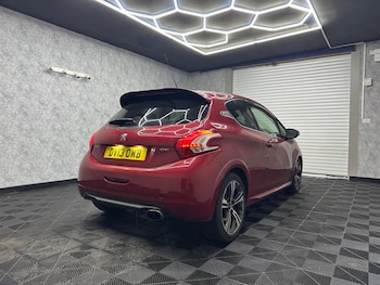 Used Peugeot 208 2013 for sale - 78475526: Photo