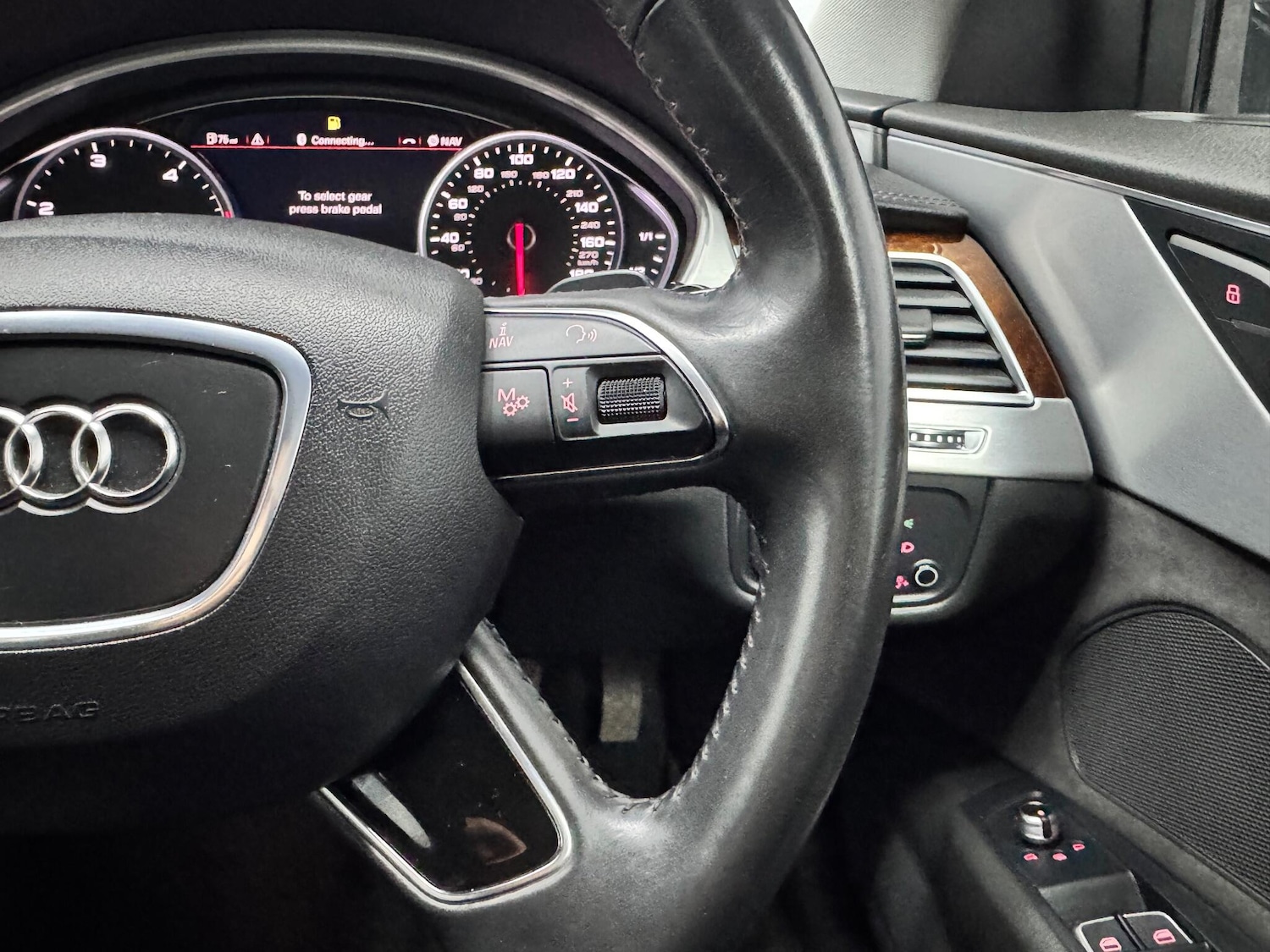 Used Audi A8 2013 for sale - 77982430: Photo 12