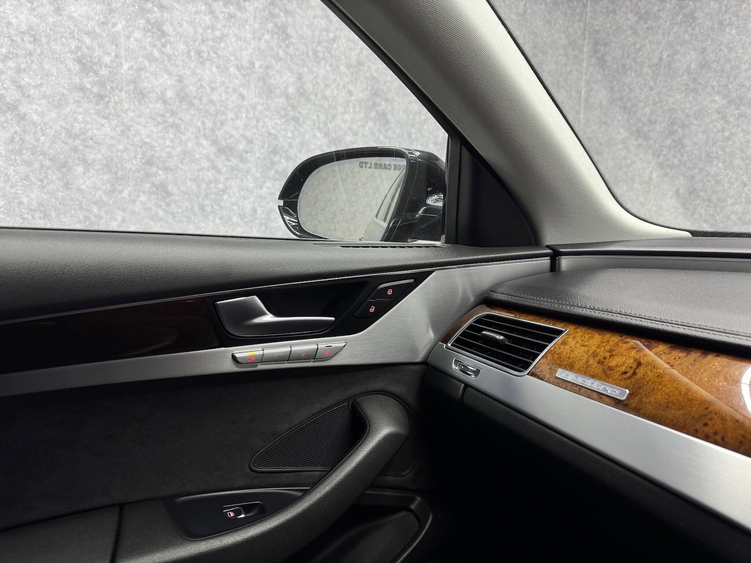 Used Audi A8 2013 for sale - 77982430: Photo 23