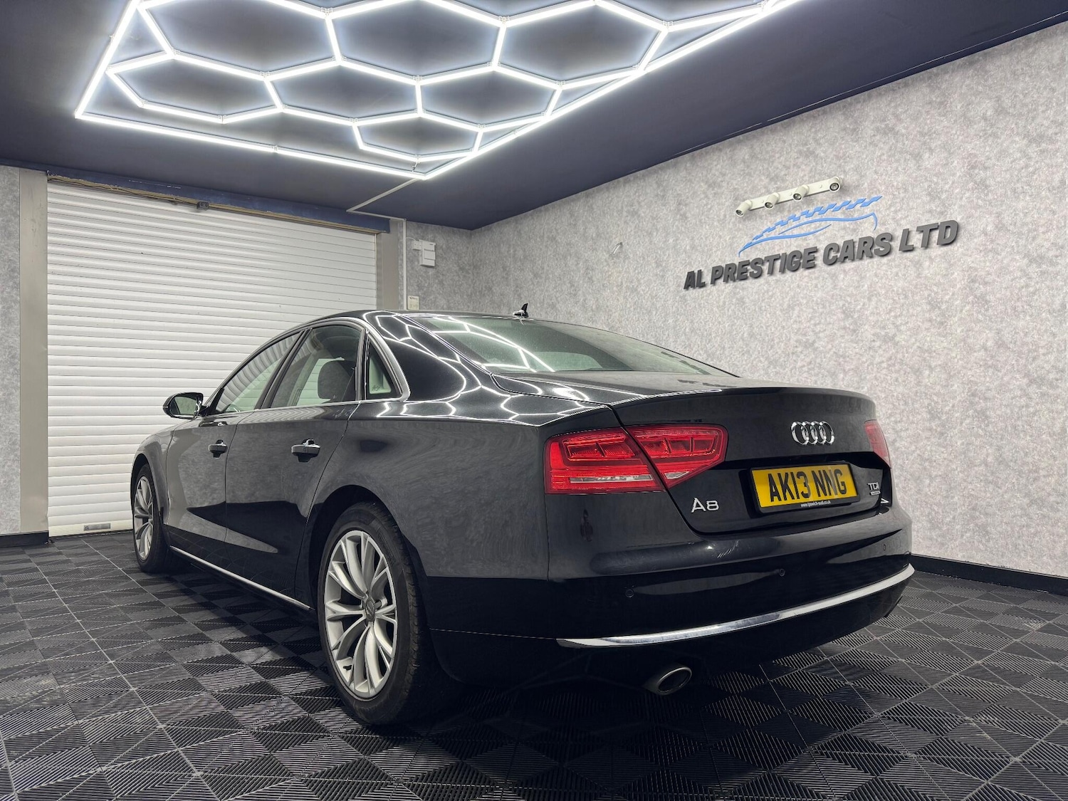 Used Audi A8 2013 for sale - 77982430: Photo 29