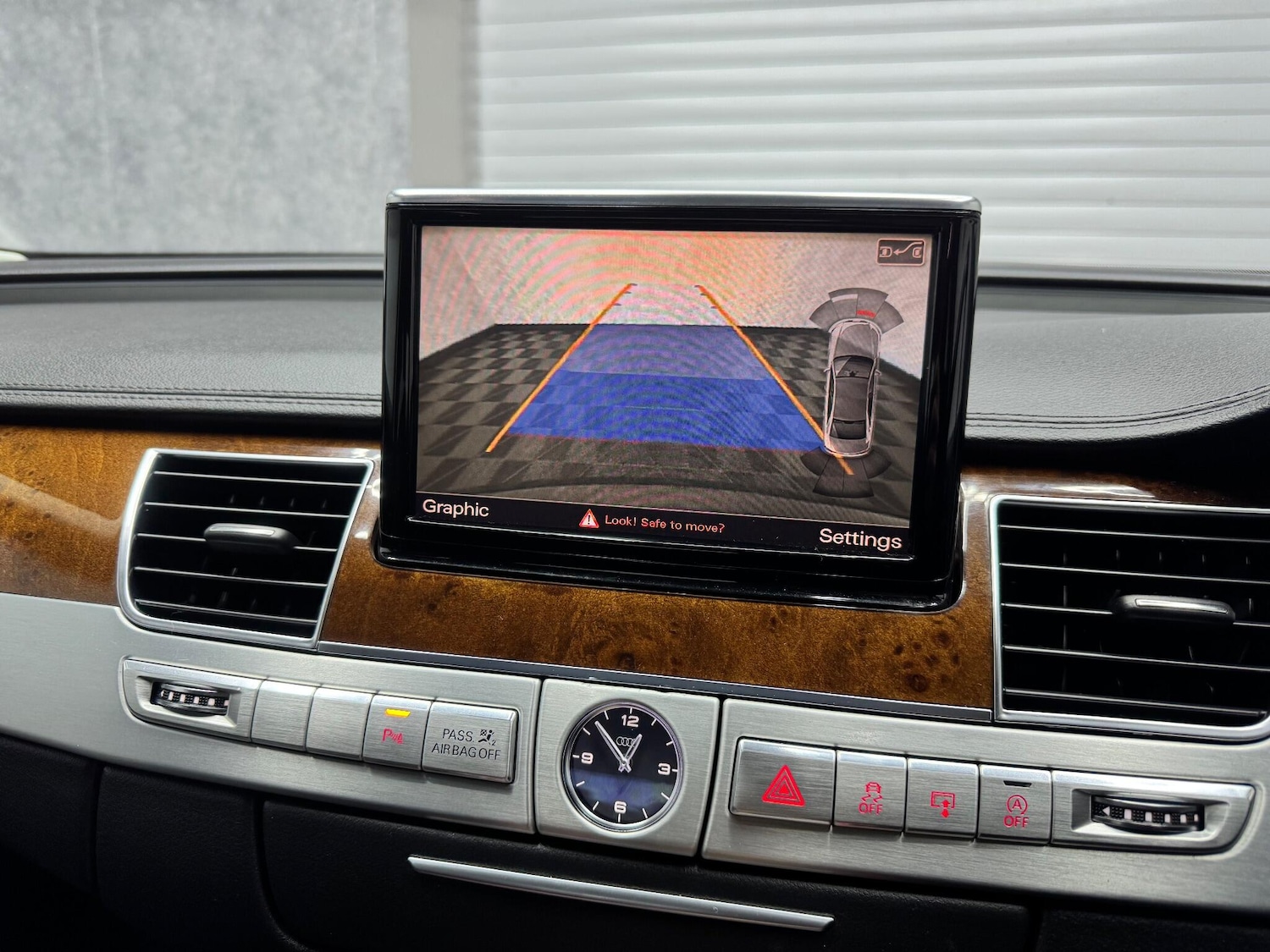 Used Audi A8 2013 for sale - 77982430: Photo 5