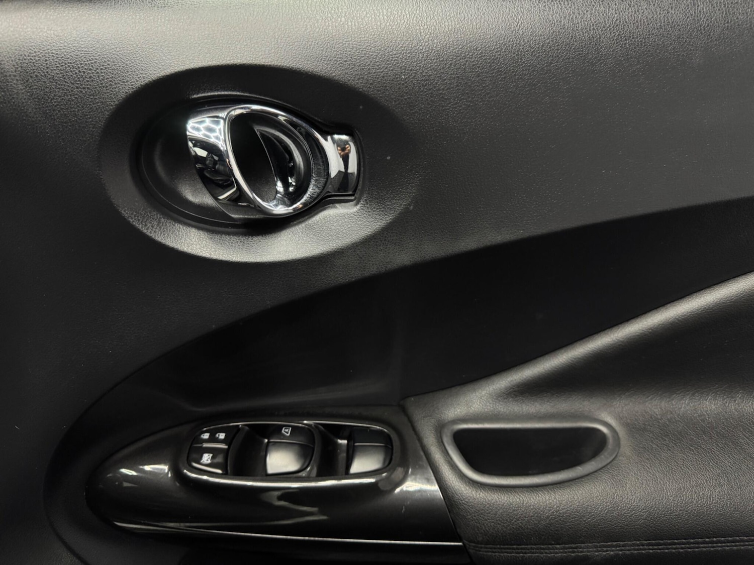 Used Nissan Juke 2016 for sale - 77332050: Photo 24