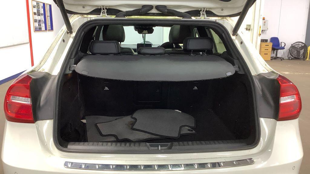 Used Mercedes-Benz GLA for sale - 77684179: Photo 11