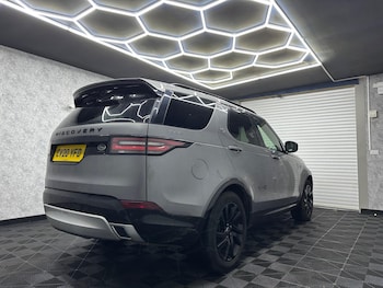 Used Land Rover Discovery 2020 for sale - 78057791: Photo