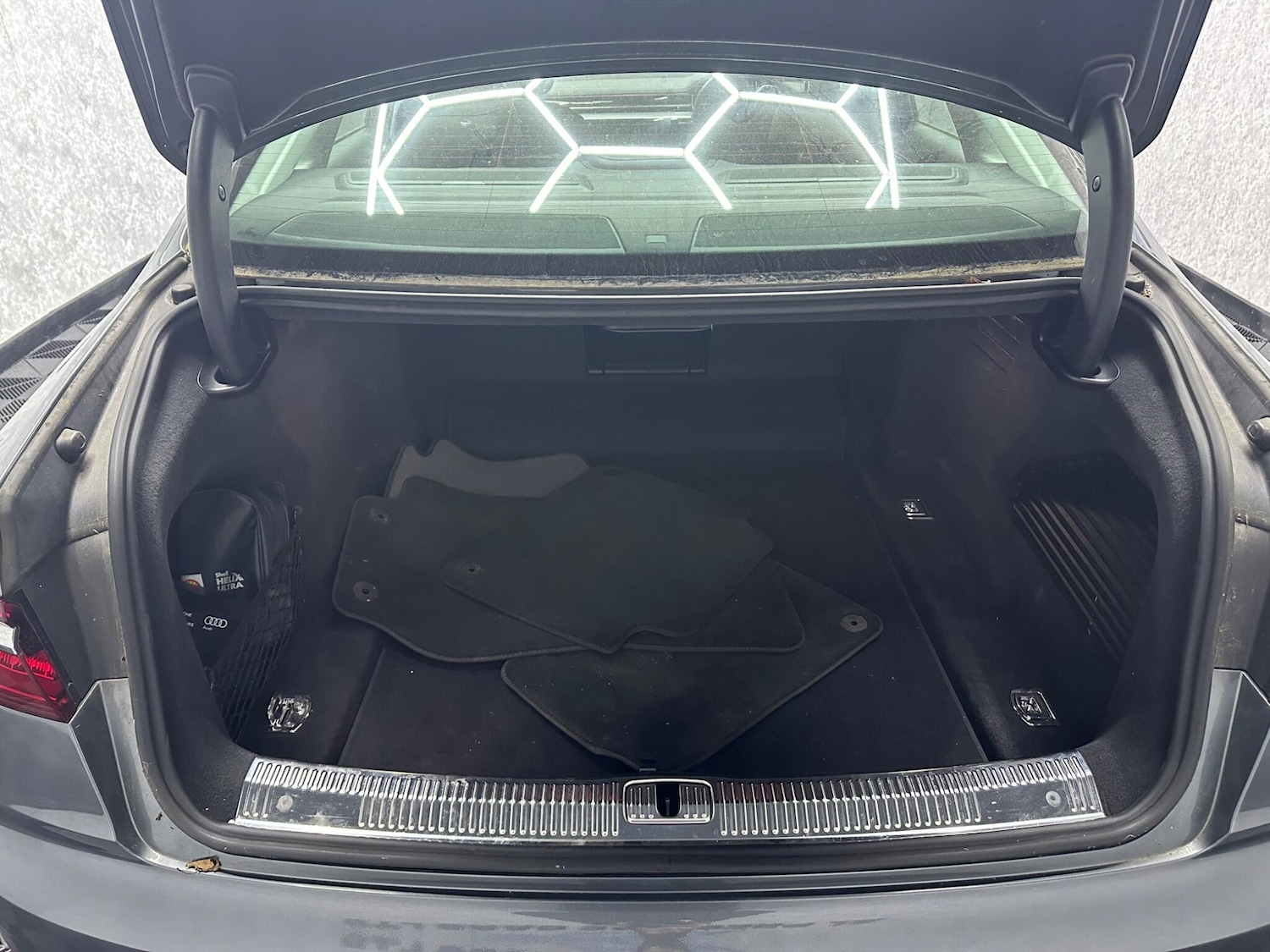 Used Audi A8 2019 for sale - 77710474: Photo 18