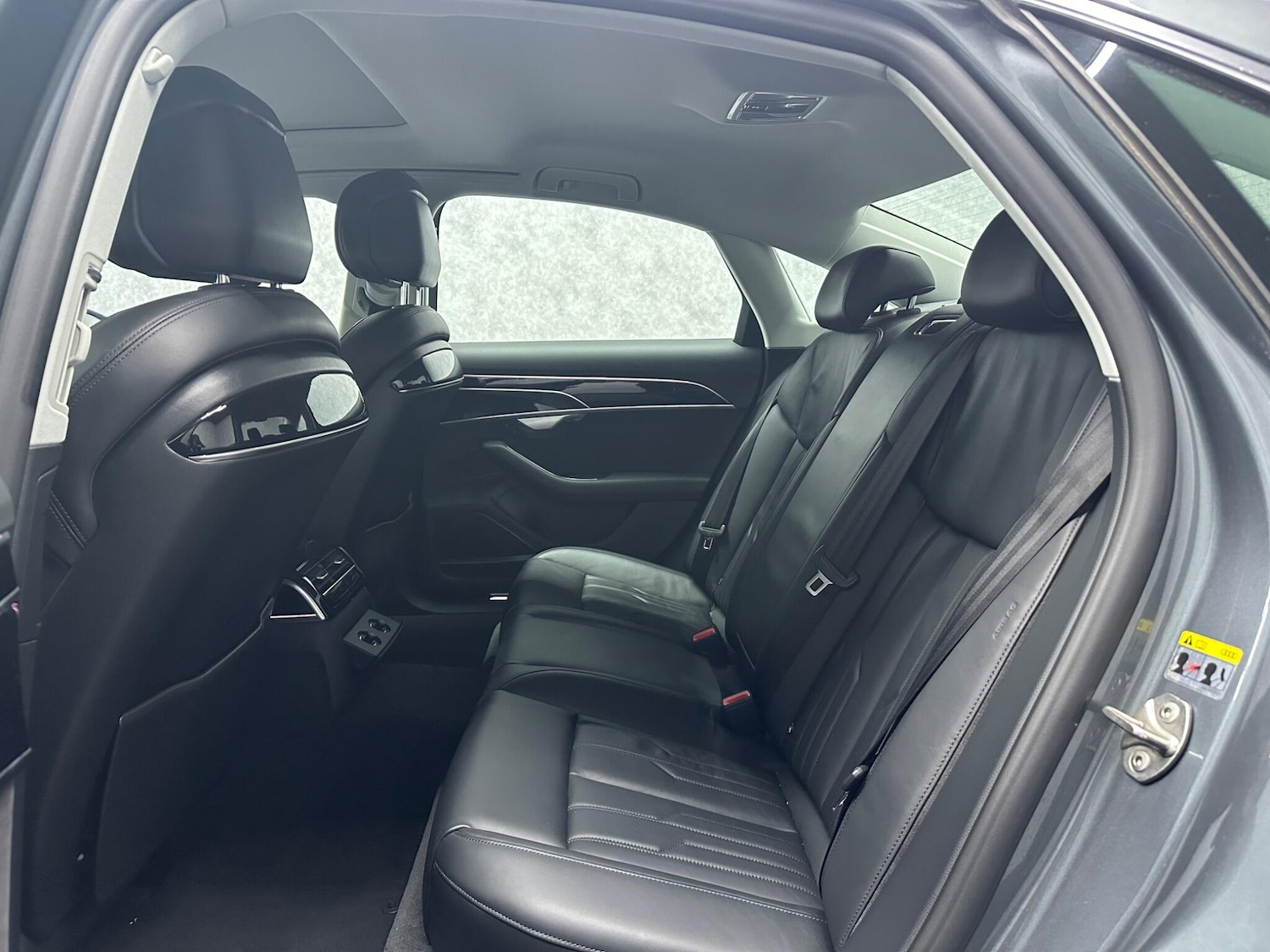 Used Audi A8 2019 for sale - 77710474: Photo 2