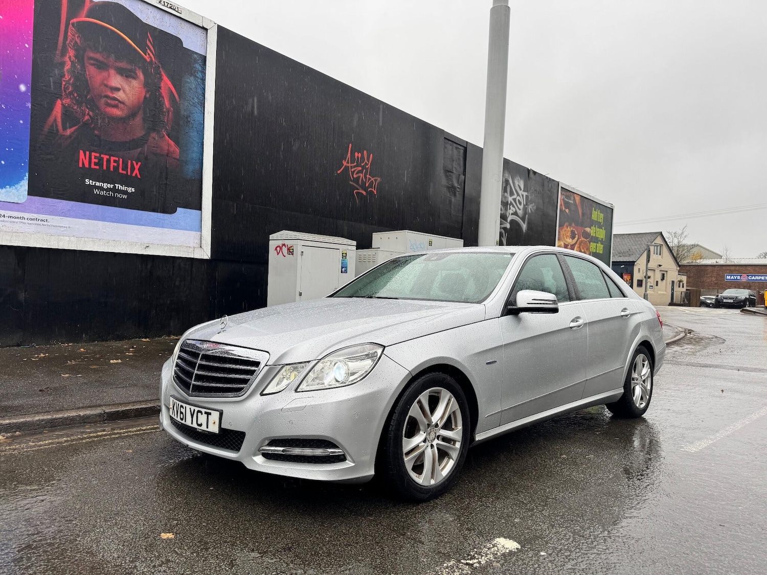 Used Mercedes-Benz E Class 2011 for sale - 76855930: Photo 1