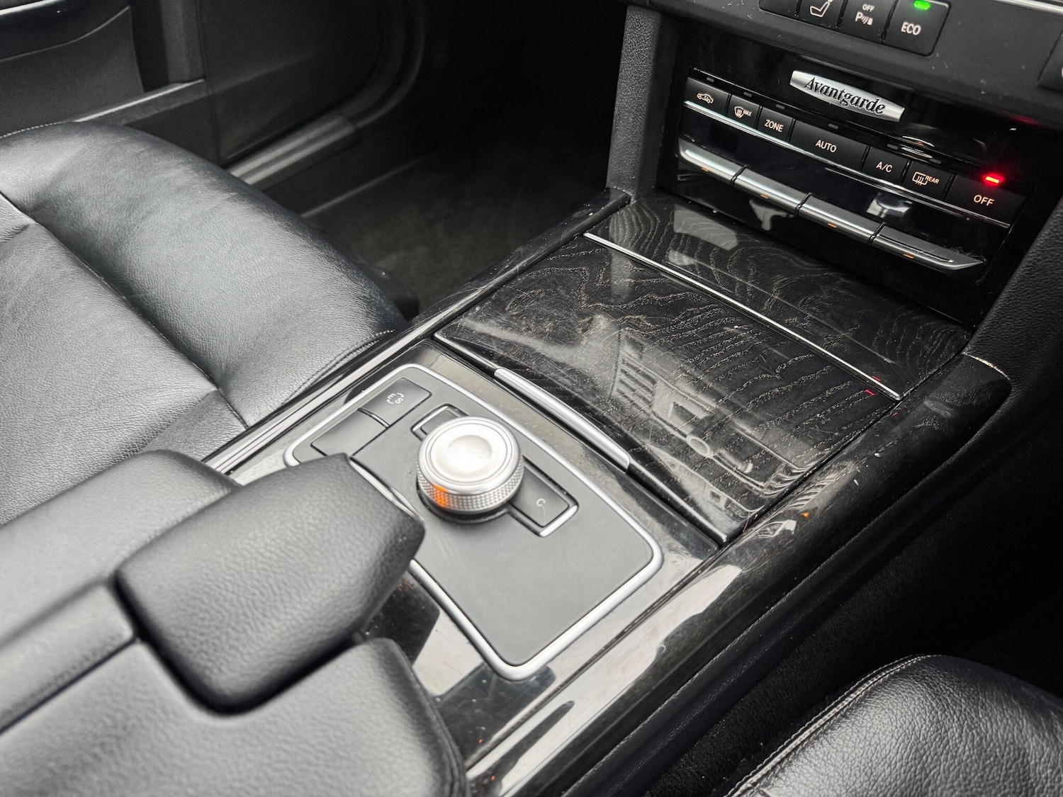 Used Mercedes-Benz E Class 2011 for sale - 76855930: Photo 14