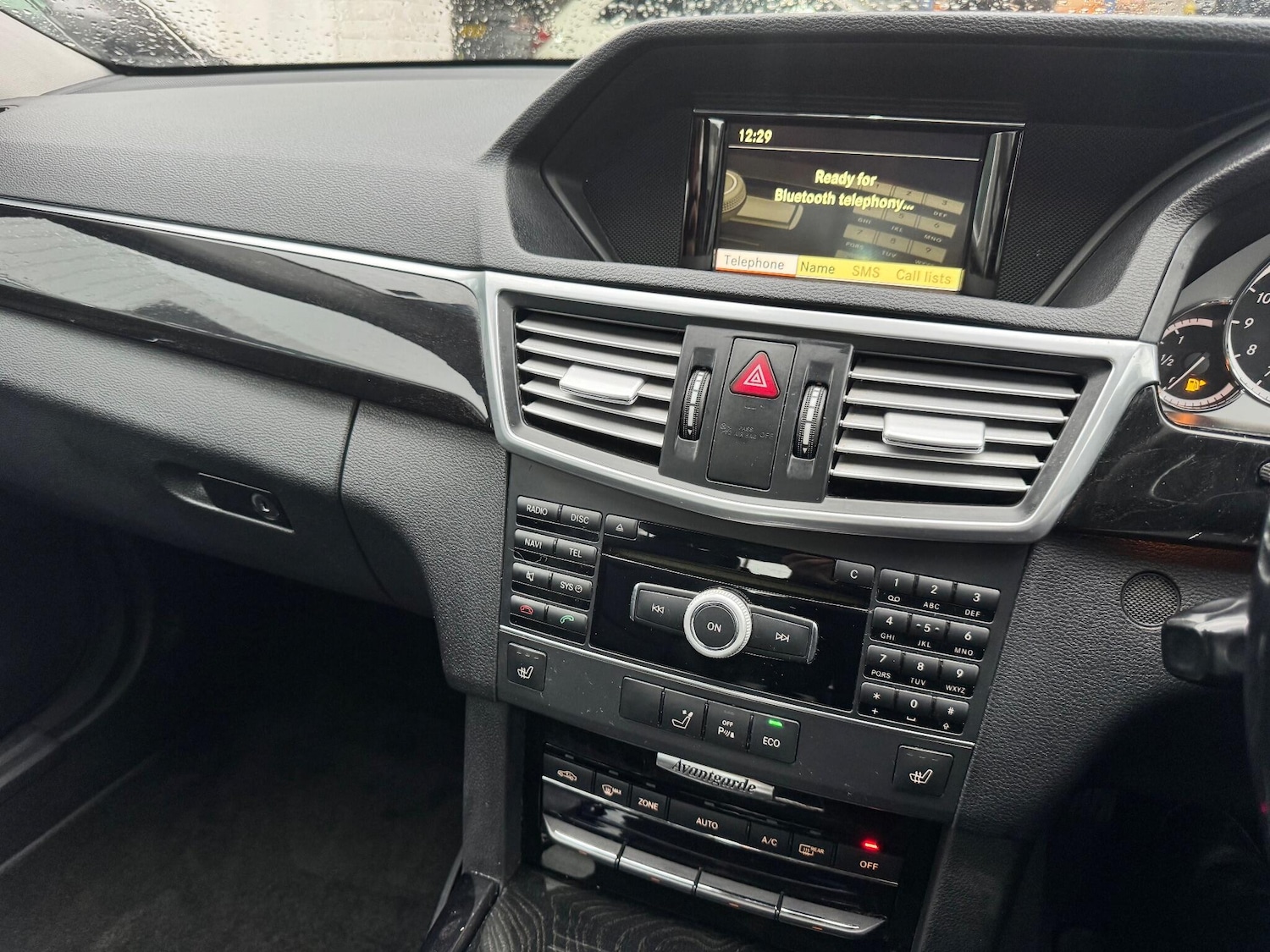 Used Mercedes-Benz E Class 2011 for sale - 76855930: Photo 16