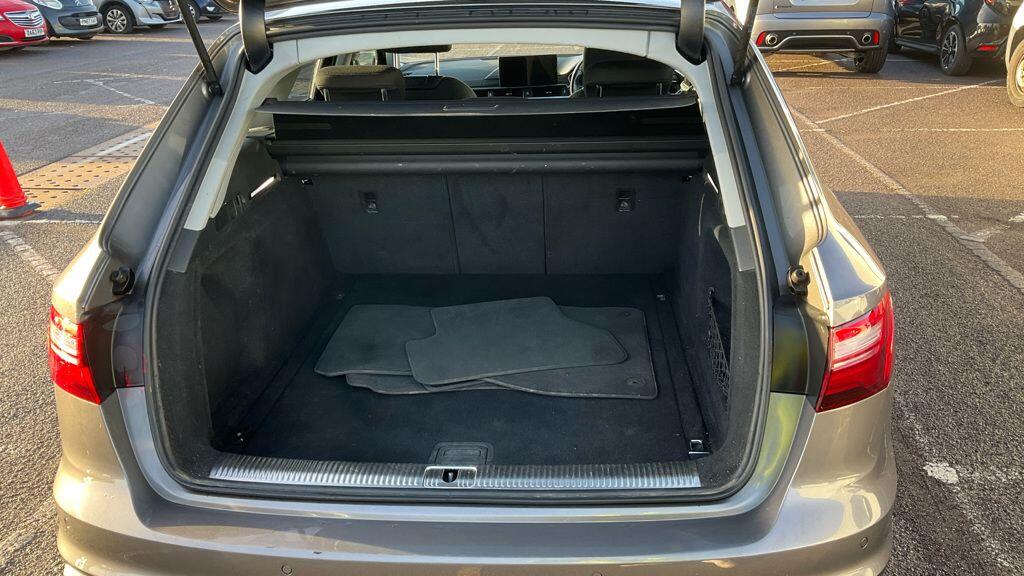 Used Audi A4 Avant 2020 for sale - 77050230: Photo 8