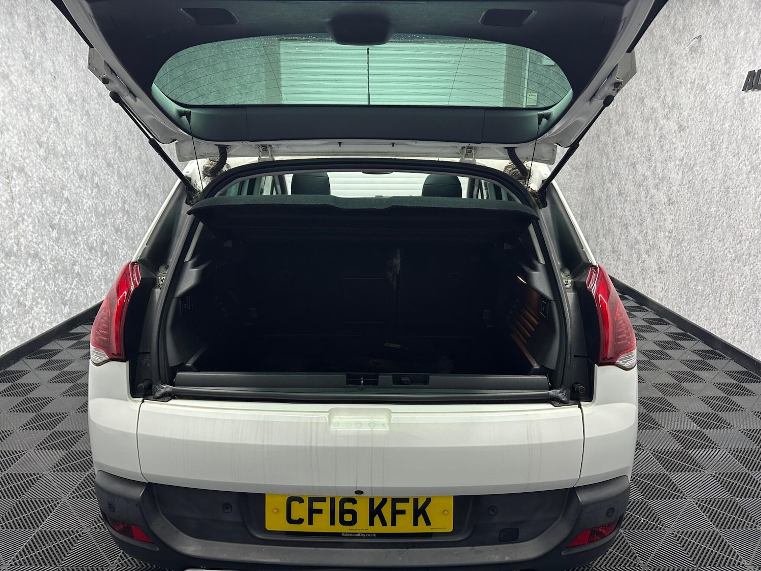 Used Peugeot 3008 2016 for sale - 77396120: Photo 25