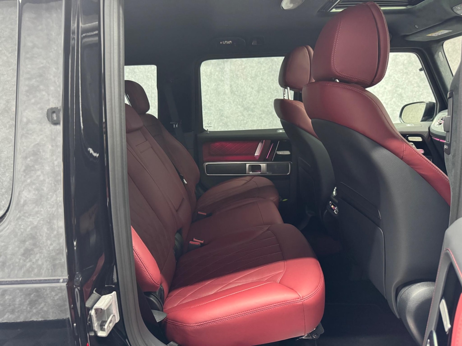 Vehicle 29
