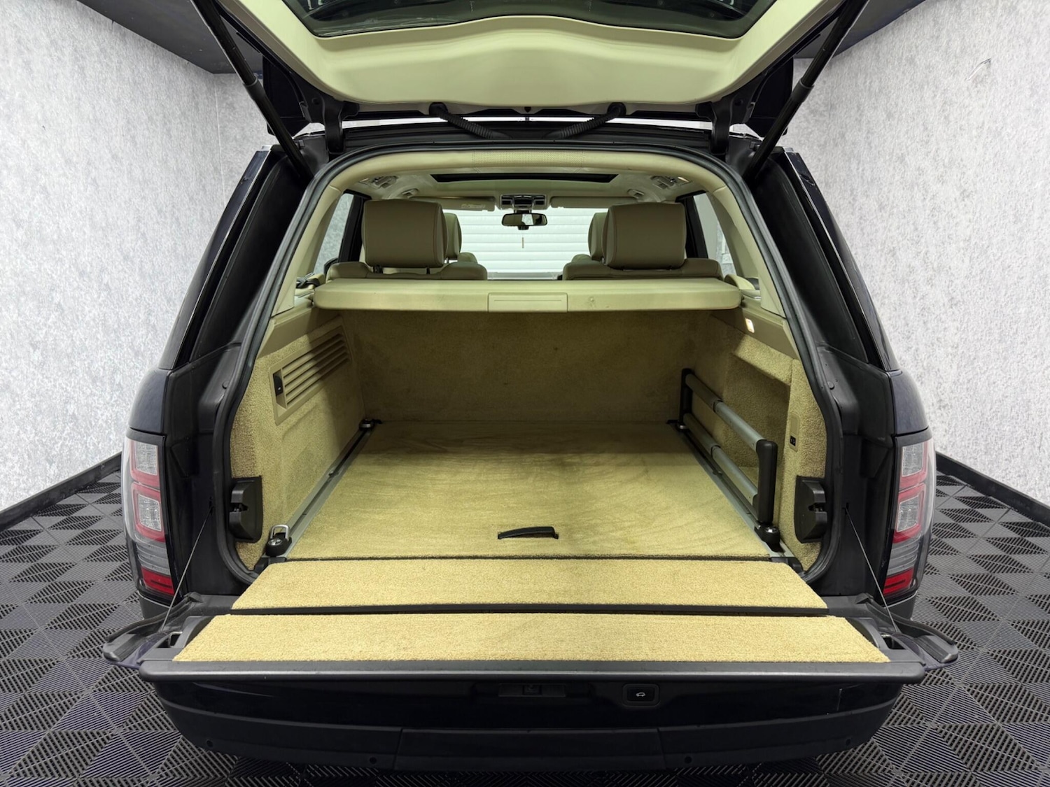 Used Land Rover Range Rover 2013 for sale - 78058943: Photo 30