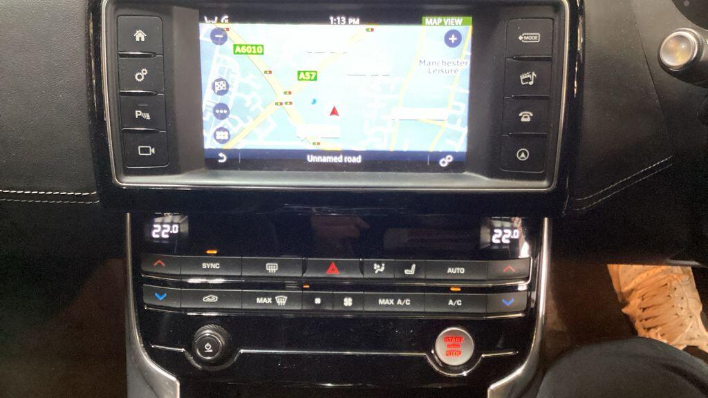 Used Jaguar XE for sale - 77682862: Photo 6