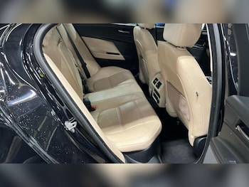 Used Jaguar XE 2015 for sale - 76472461: Photo