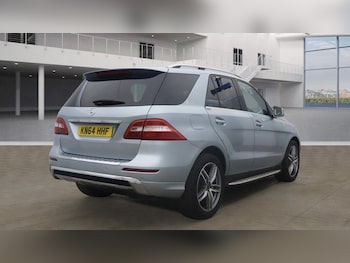 Used Mercedes-Benz M Class 2014 for sale - 77738511: Photo