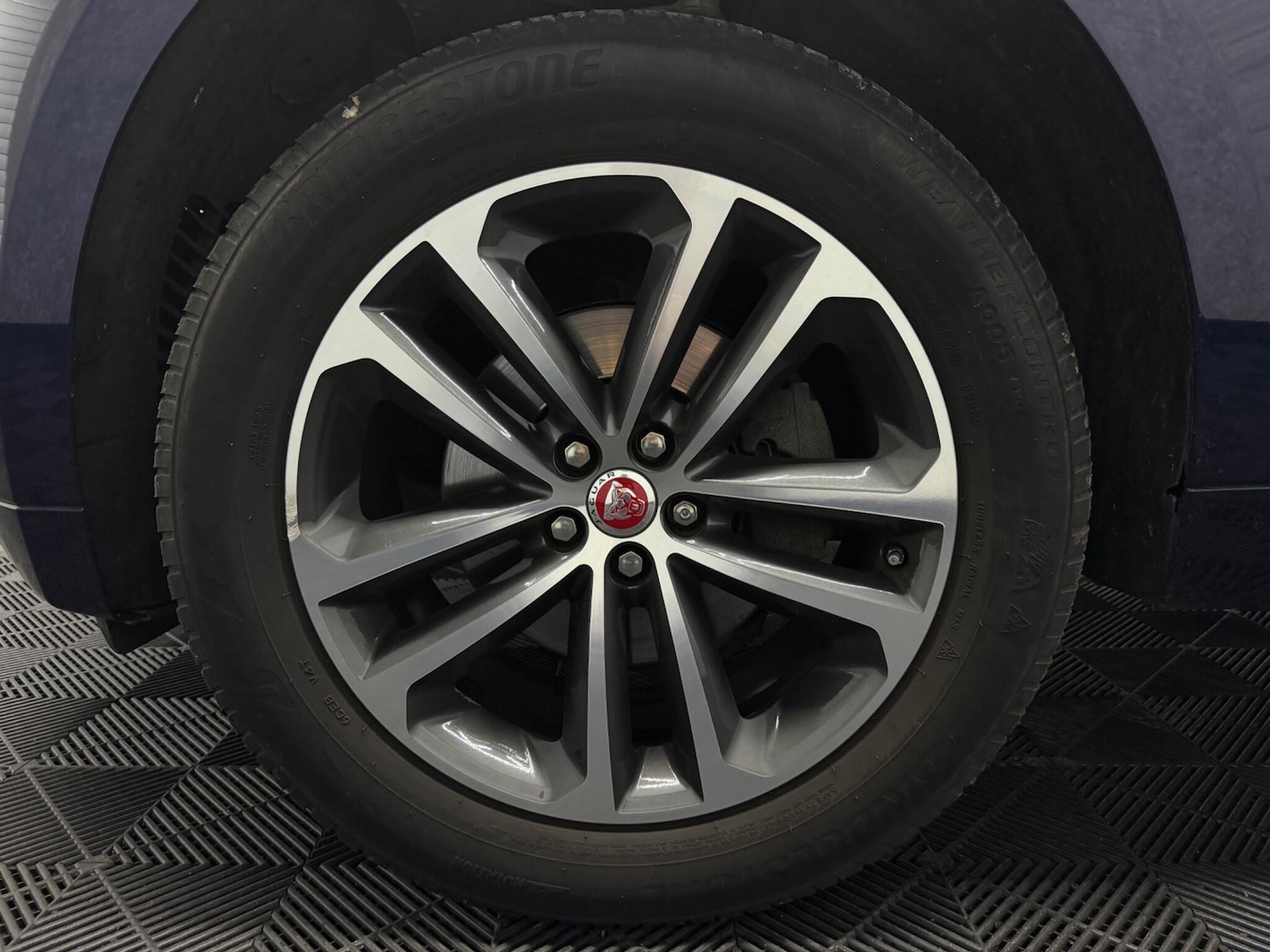 Used Jaguar F-Pace 2019 for sale - 77229396: Photo 27