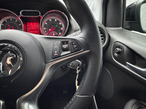 Used Vauxhall ADAM 2017 for sale - 74324510: Photo 6