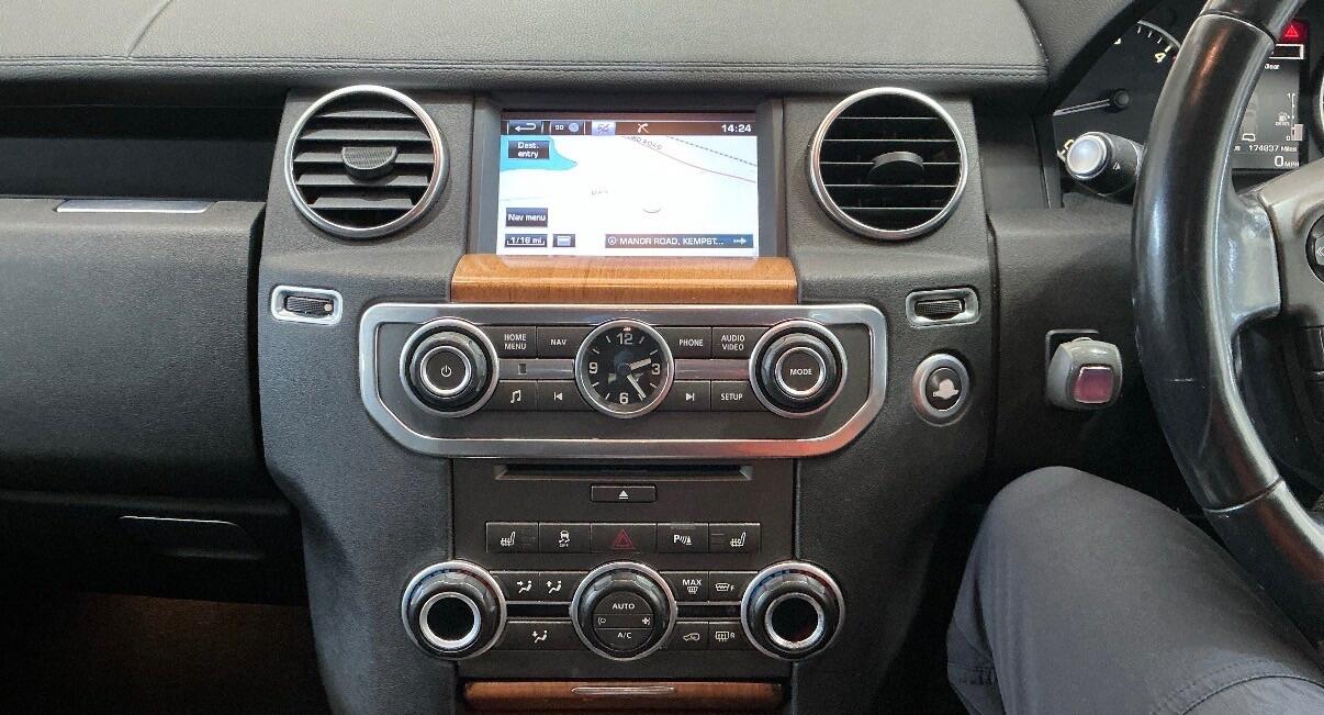 Used Land Rover Discovery 2015 for sale - 78156486: Photo 9